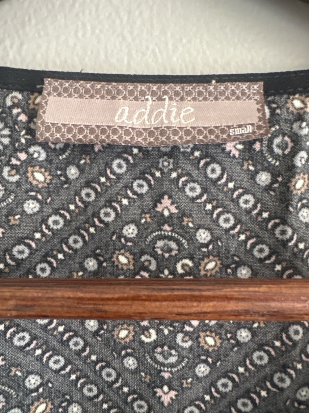 Addie Boho Black Floral Tunic Blouse Peasant Top Small - Picture 4 of 6